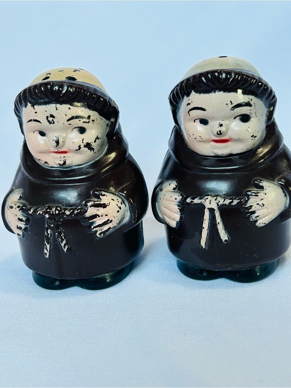 Vintage GOEBEL/HUMMEL Friar Tuck Salt and Pepper Shakers